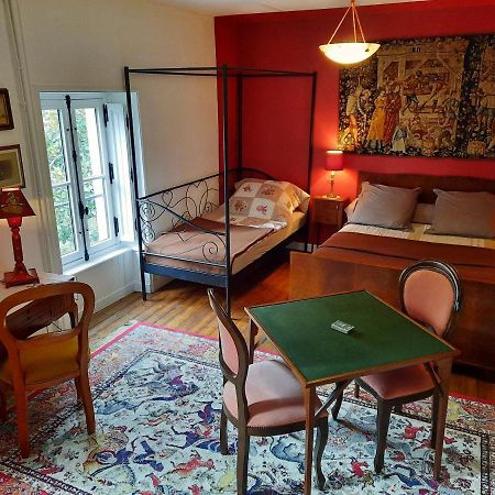 Les Cedres Bed & Breakfast Монтегю Екстериор снимка