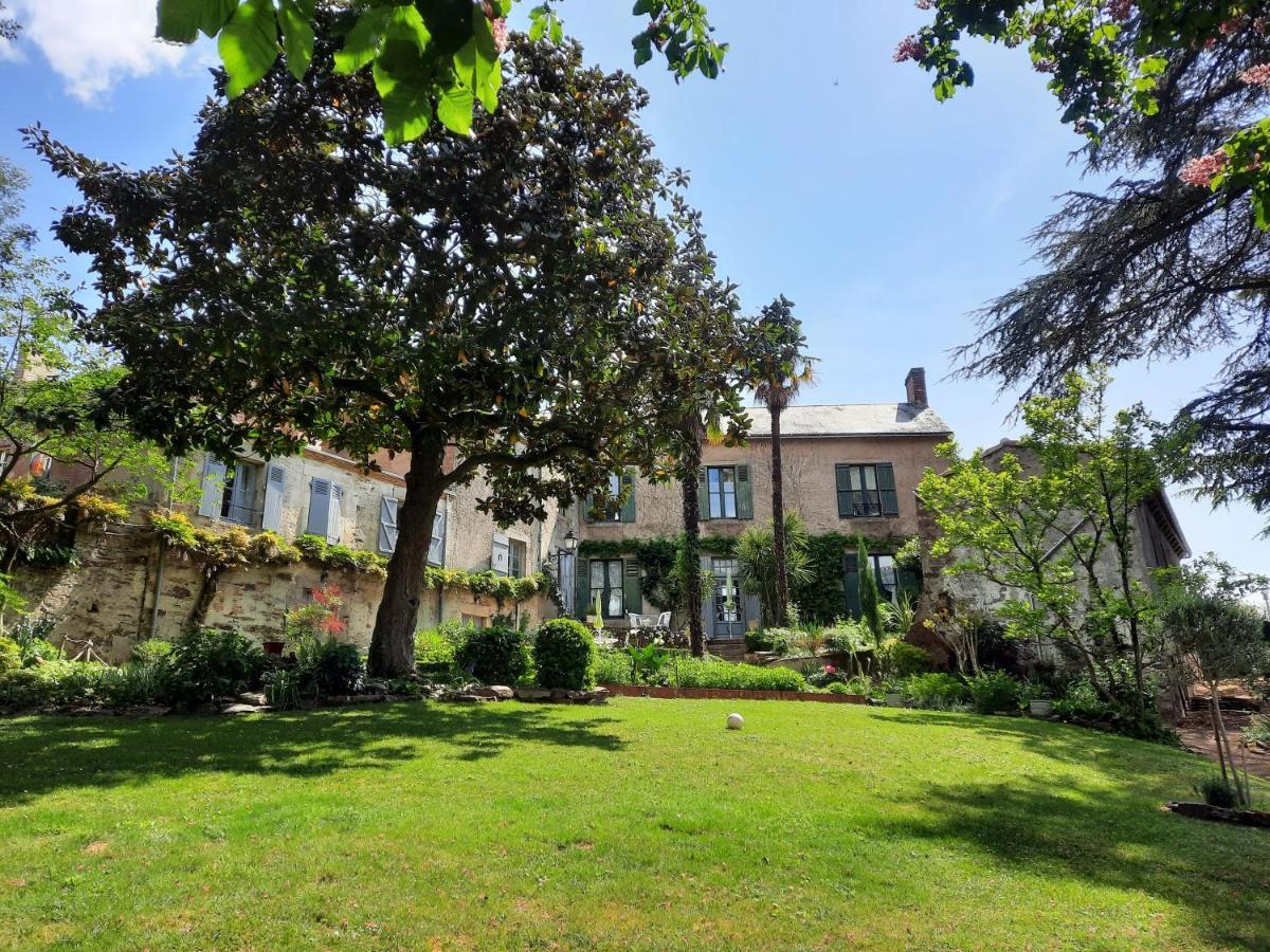 Les Cedres Bed & Breakfast Монтегю Екстериор снимка